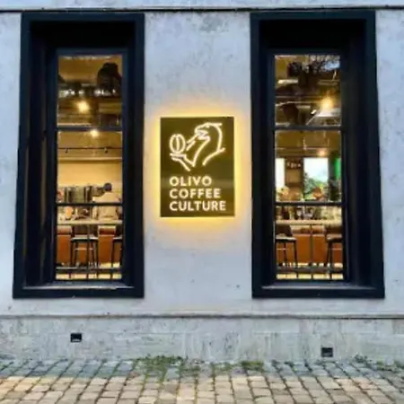 Ultra-central Cozy Studio, Steps From Everything 아파트 클루지나포카